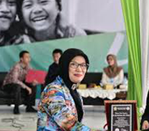 Dr. Hj. Nashriana, S.H., M.Hum.