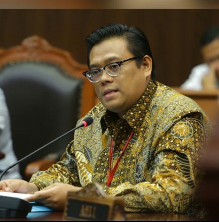 Dr. Dian Puji Simatupang, S.H., M.Hum